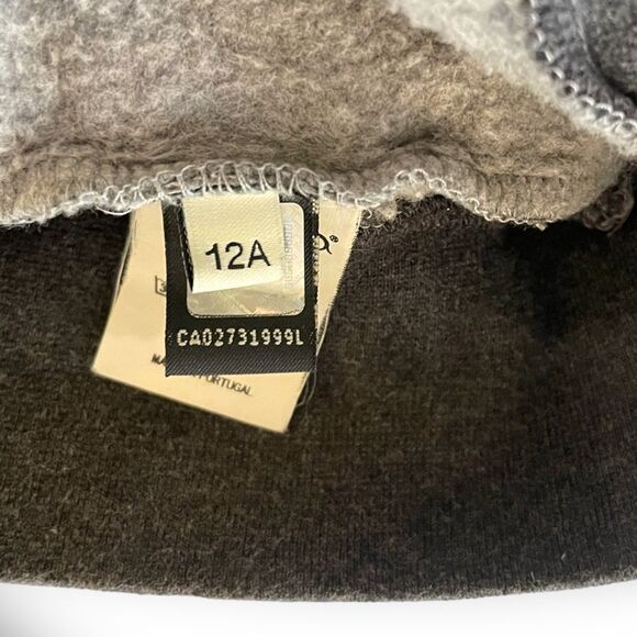 FENDI Double FF Motif Grey & Black Sweater
|Size: Youth 12A| - Picture 6 of 12